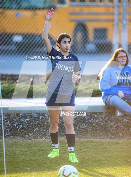 Thumbnail 1 in Lincoln vs. Oakmont photogallery.
