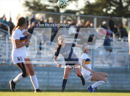Thumbnail 2 in Lincoln vs. Oakmont photogallery.