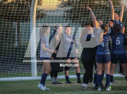 Thumbnail 3 in Lincoln vs. Oakmont photogallery.