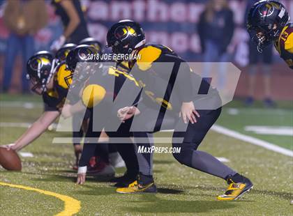 Thumbnail 2 in San Joaquin Memorial vs Tulare Union (CIF NorCal Regional D2-A Final) photogallery.