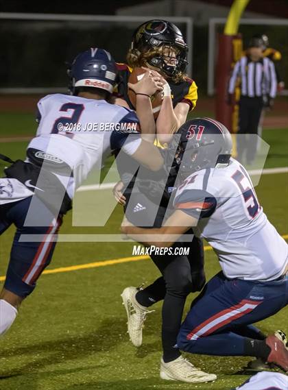 Thumbnail 3 in San Joaquin Memorial vs Tulare Union (CIF NorCal Regional D2-A Final) photogallery.