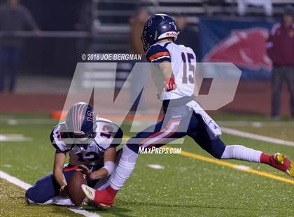 Thumbnail 2 in San Joaquin Memorial vs Tulare Union (CIF NorCal Regional D2-A Final) photogallery.