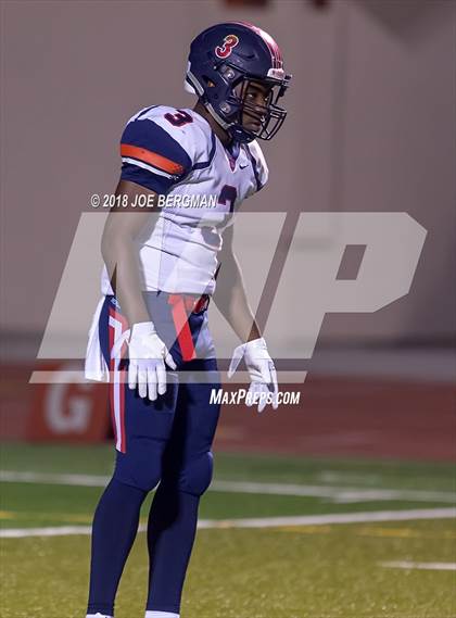 Thumbnail 2 in San Joaquin Memorial vs Tulare Union (CIF NorCal Regional D2-A Final) photogallery.