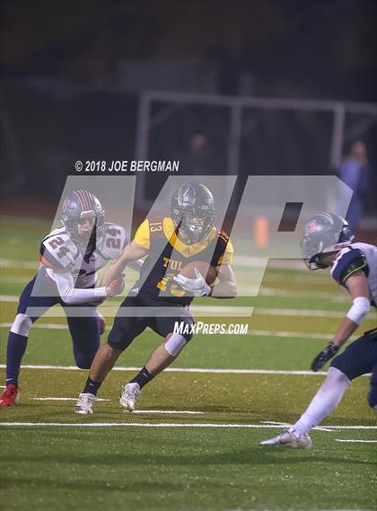 Thumbnail 2 in San Joaquin Memorial vs Tulare Union (CIF NorCal Regional D2-A Final) photogallery.