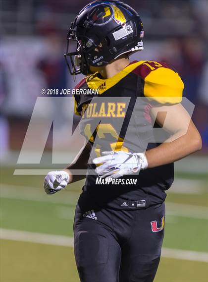 Thumbnail 3 in San Joaquin Memorial vs Tulare Union (CIF NorCal Regional D2-A Final) photogallery.
