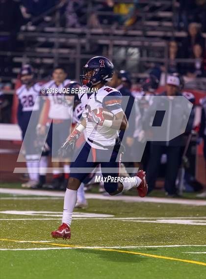 Thumbnail 2 in San Joaquin Memorial vs Tulare Union (CIF NorCal Regional D2-A Final) photogallery.