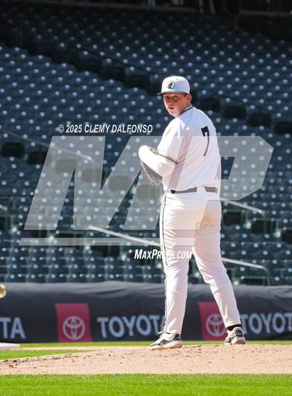 Thumbnail 1 in Mountain Range vs Monarch (Coors Field) photogallery.