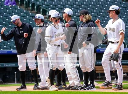 Thumbnail 1 in Mountain Range vs Monarch (Coors Field) photogallery.