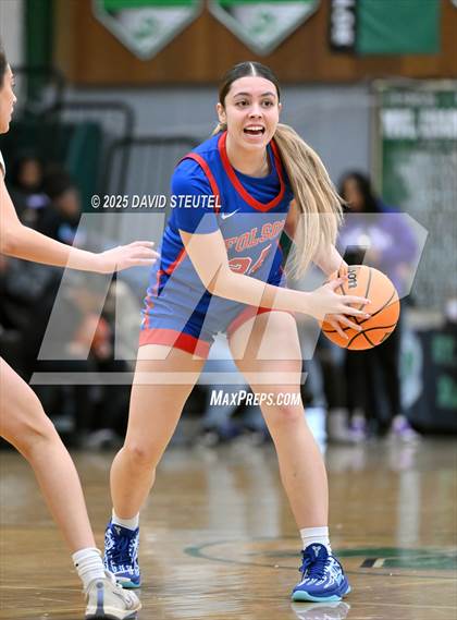 Thumbnail 3 in Folsom vs. Francis Parker (St. Mary's MLK Classic) photogallery.
