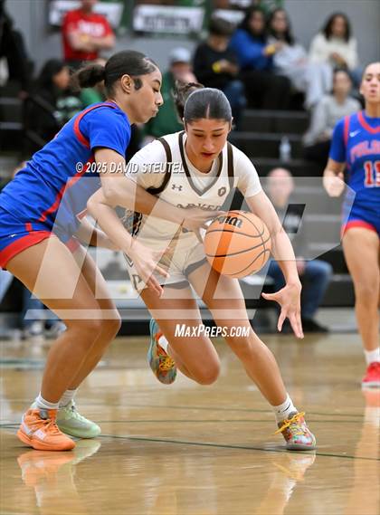 Thumbnail 3 in Folsom vs. Francis Parker (St. Mary's MLK Classic) photogallery.