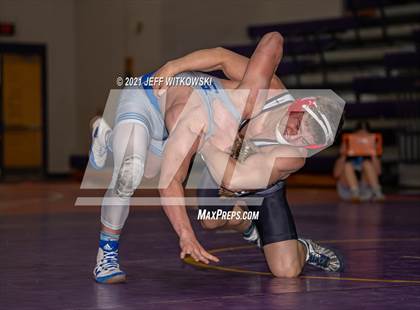 Thumbnail 3 in Lake Norman vs New Bern photogallery.