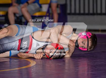 Thumbnail 3 in Lake Norman vs New Bern photogallery.
