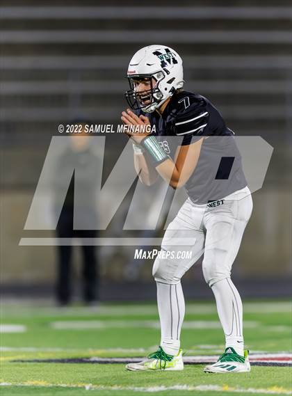 Thumbnail 1 in Lincoln Southeast @ Millard West photogallery.