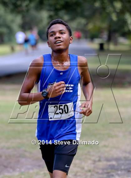 Thumbnail 3 in Isodore Newman Invitational photogallery.