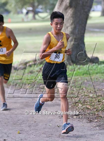 Thumbnail 1 in Isodore Newman Invitational photogallery.