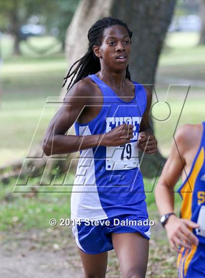 Thumbnail 1 in Isodore Newman Invitational photogallery.