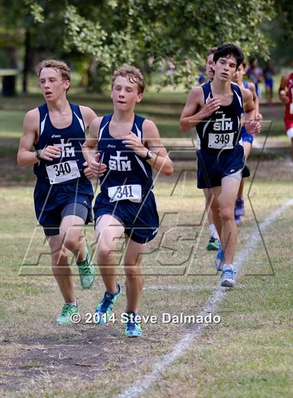 Thumbnail 3 in Isodore Newman Invitational photogallery.
