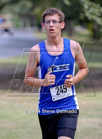 Thumbnail 3 in Isodore Newman Invitational photogallery.