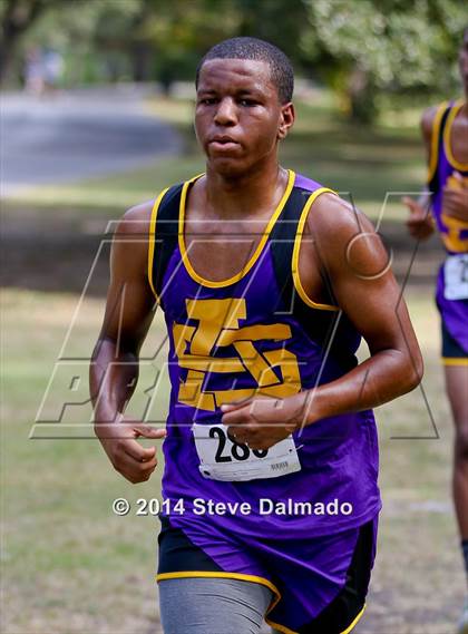 Thumbnail 3 in Isodore Newman Invitational photogallery.