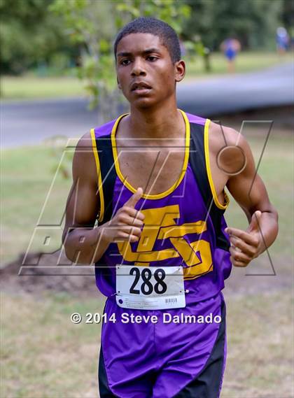 Thumbnail 3 in Isodore Newman Invitational photogallery.
