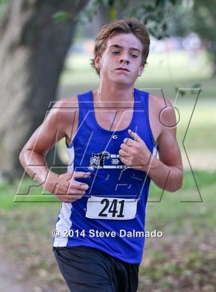 Thumbnail 2 in Isodore Newman Invitational photogallery.