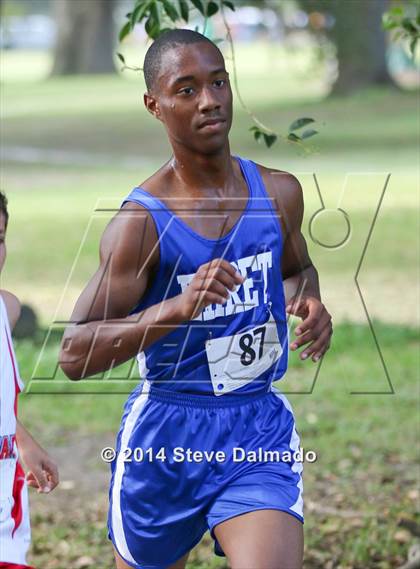 Thumbnail 3 in Isodore Newman Invitational photogallery.