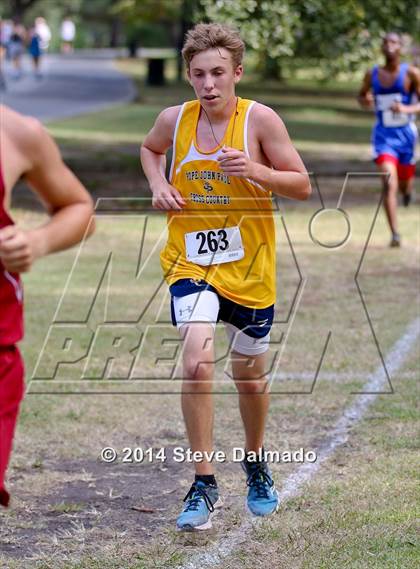 Thumbnail 1 in Isodore Newman Invitational photogallery.