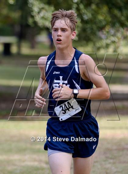 Thumbnail 1 in Isodore Newman Invitational photogallery.