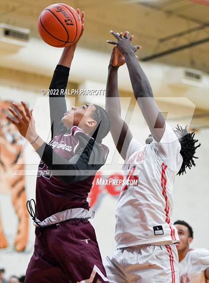 Thumbnail 2 in Fort Bend Travis vs George Ranch photogallery.