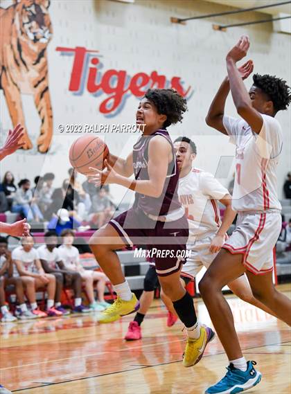 Thumbnail 2 in Fort Bend Travis vs George Ranch photogallery.