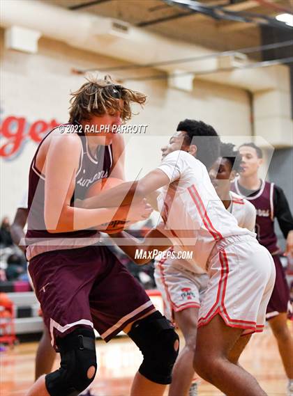 Thumbnail 2 in Fort Bend Travis vs George Ranch photogallery.