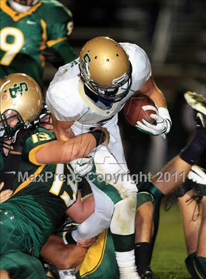 Thumbnail 3 in St. Bonaventure @ Moorpark photogallery.
