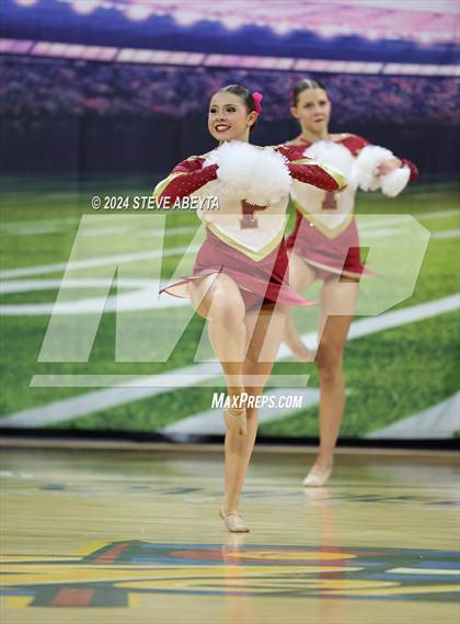 Thumbnail 1 in Ponderosa (CHSAA 5A State Spirit Championships) photogallery.