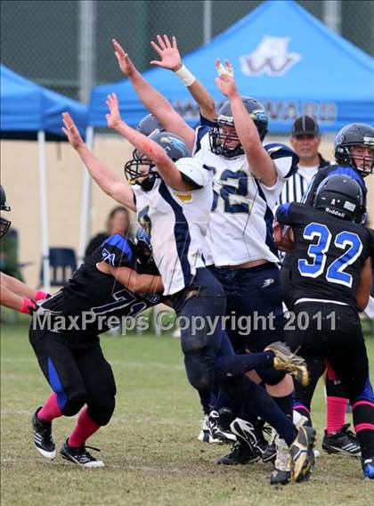 Thumbnail 2 in Lancaster Baptist @ Windward photogallery.