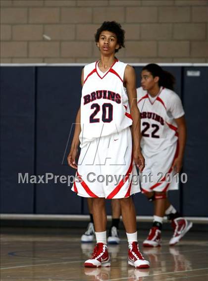 Thumbnail 1 in Diamond Ranch vs. Pacific Hills (Johnnie Cochran Classic) photogallery.