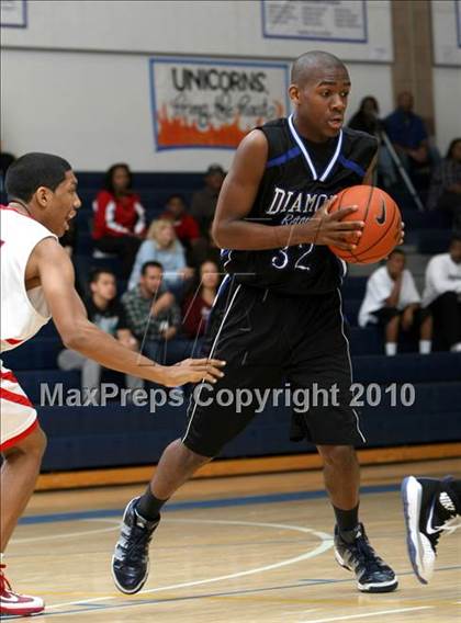 Thumbnail 3 in Diamond Ranch vs. Pacific Hills (Johnnie Cochran Classic) photogallery.