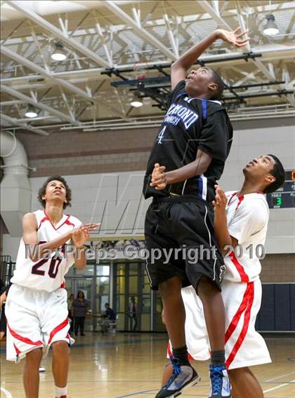 Thumbnail 2 in Diamond Ranch vs. Pacific Hills (Johnnie Cochran Classic) photogallery.