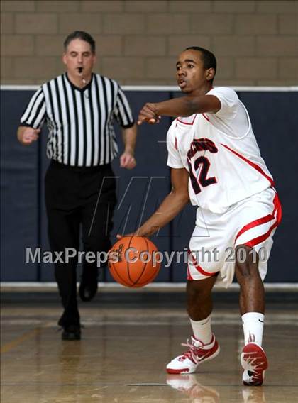 Thumbnail 1 in Diamond Ranch vs. Pacific Hills (Johnnie Cochran Classic) photogallery.