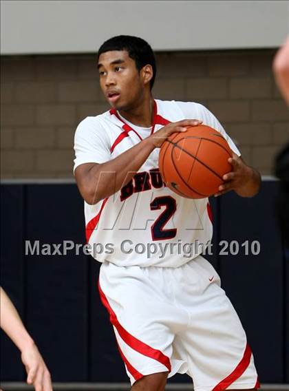 Thumbnail 2 in Diamond Ranch vs. Pacific Hills (Johnnie Cochran Classic) photogallery.