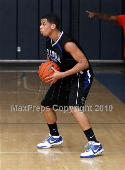 Thumbnail 3 in Diamond Ranch vs. Pacific Hills (Johnnie Cochran Classic) photogallery.