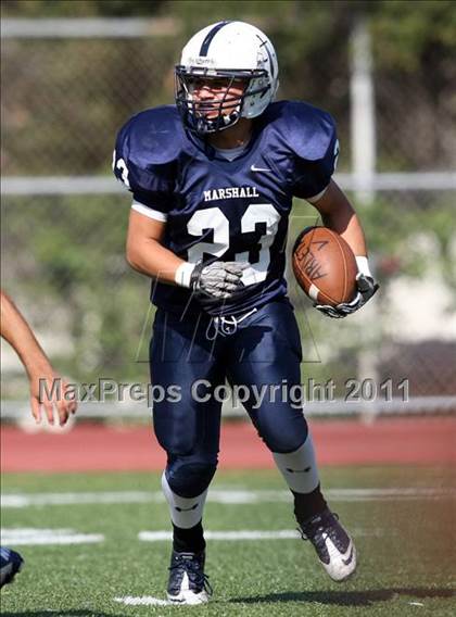 Thumbnail 3 in Arleta @ Marshall photogallery.