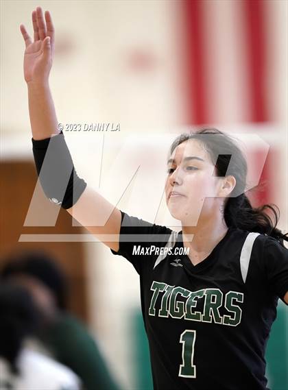 Thumbnail 3 in Flint Hill vs Jackson-Reed (Tiger Paws Invitational) photogallery.