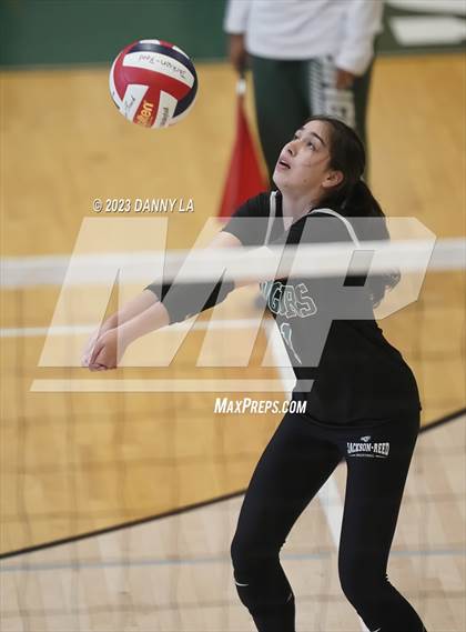 Thumbnail 2 in Flint Hill vs Jackson-Reed (Tiger Paws Invitational) photogallery.
