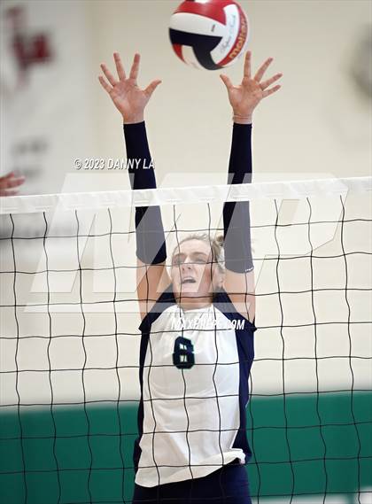 Thumbnail 3 in Flint Hill vs Jackson-Reed (Tiger Paws Invitational) photogallery.