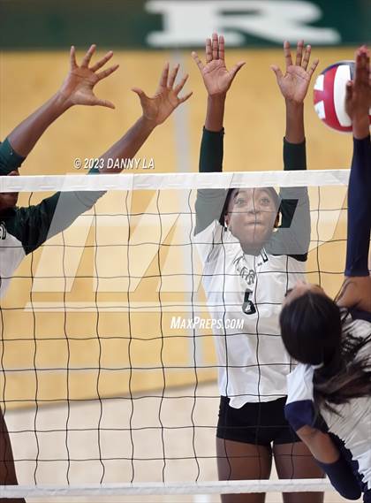 Thumbnail 3 in Flint Hill vs Jackson-Reed (Tiger Paws Invitational) photogallery.