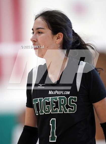 Thumbnail 1 in Flint Hill vs Jackson-Reed (Tiger Paws Invitational) photogallery.