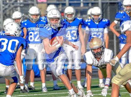 Thumbnail 2 in Aquinas @ Rockhurst photogallery.