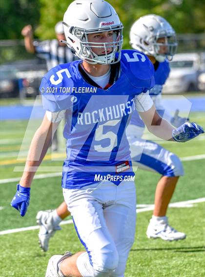 Thumbnail 1 in Aquinas @ Rockhurst photogallery.