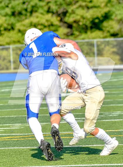 Thumbnail 1 in Aquinas @ Rockhurst photogallery.