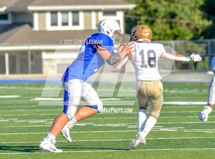 Thumbnail 1 in Aquinas @ Rockhurst photogallery.